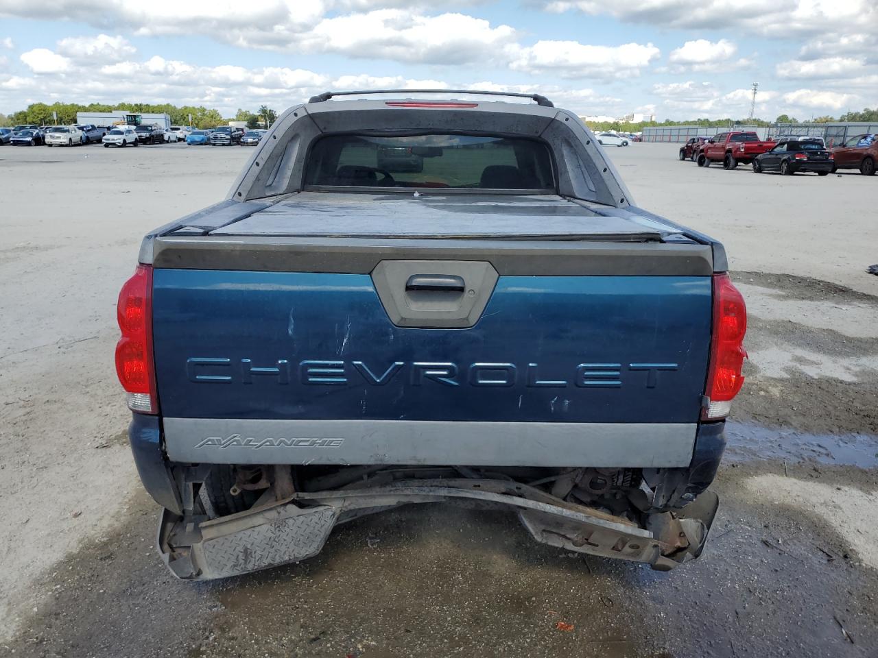2005 CHEVROLET AVALANCHE
