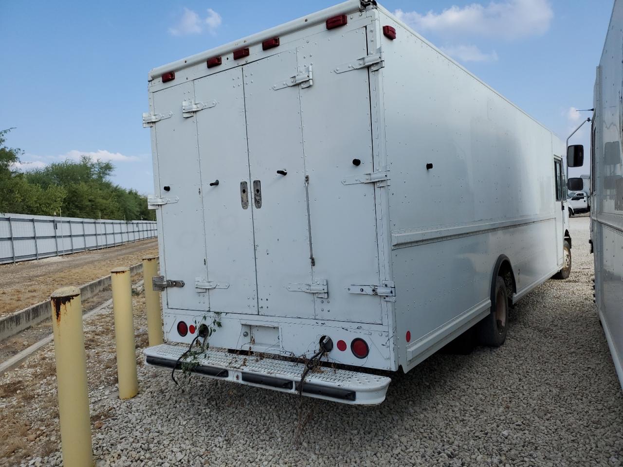 2004 FREIGHTLINER ALL OTHER