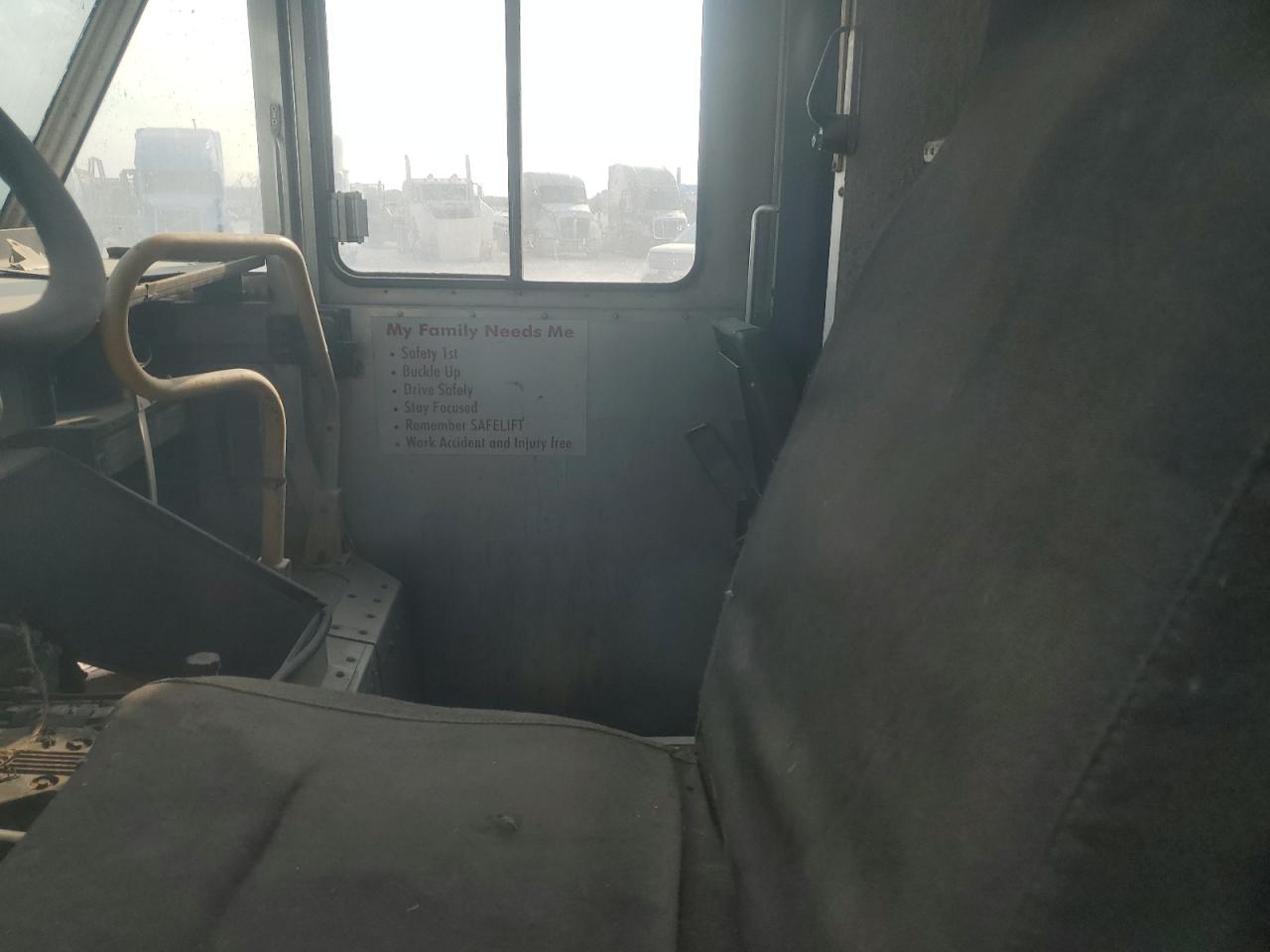 2004 FREIGHTLINER ALL OTHER