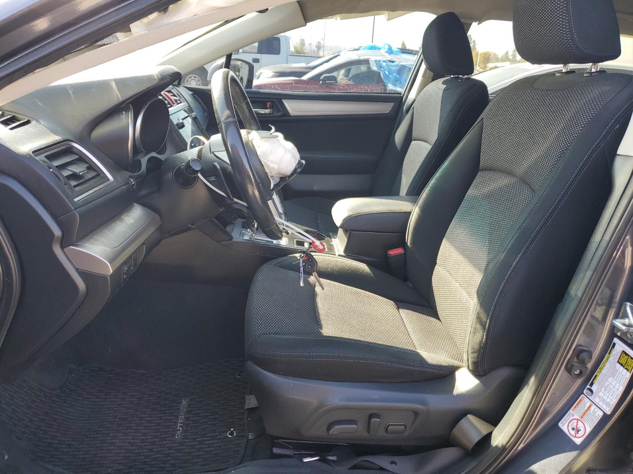 2015 SUBARU OUTBACK