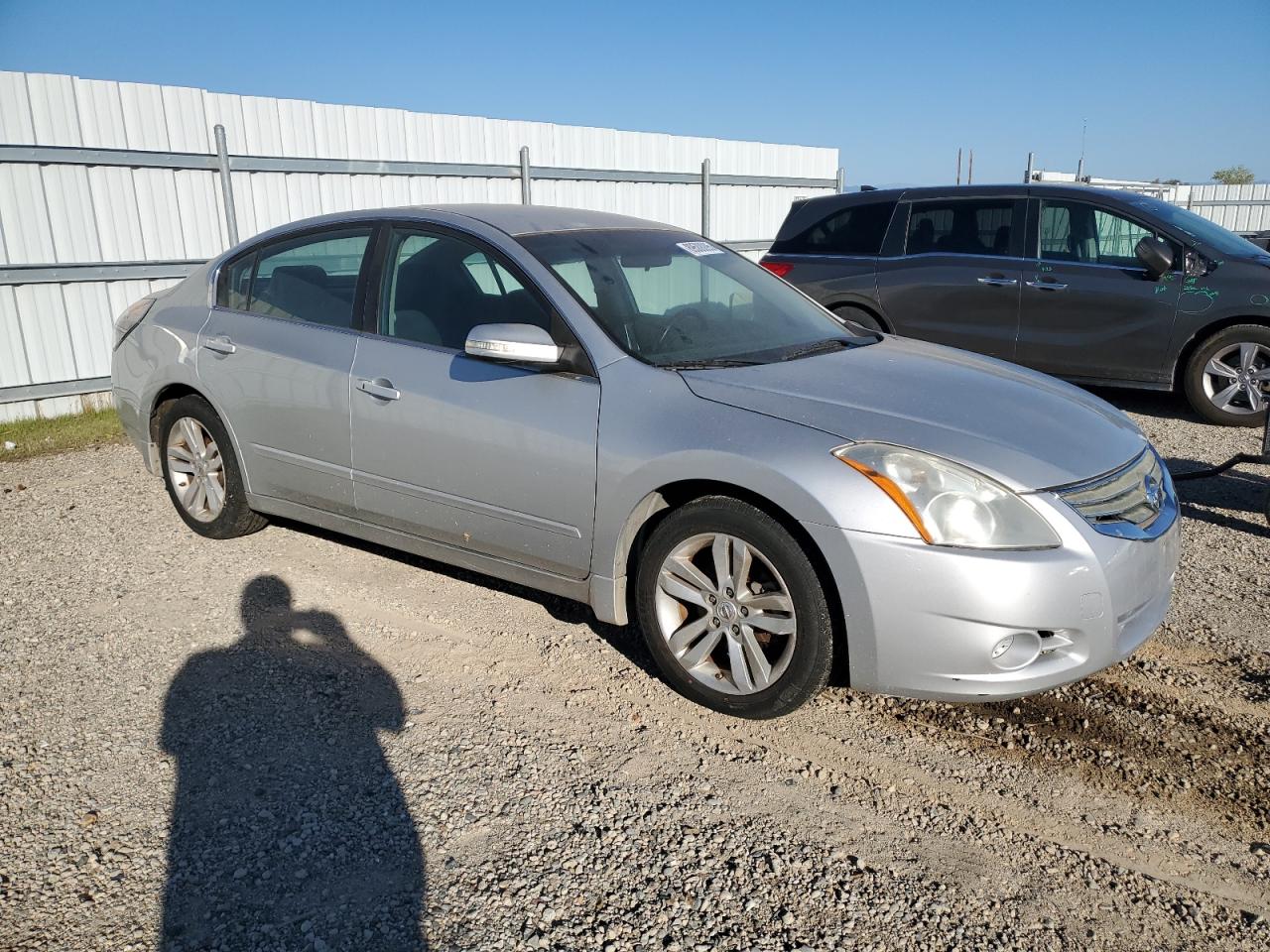 2011 NISSAN ALTIMA
