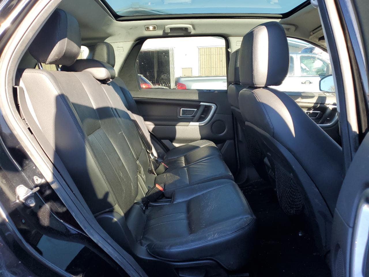 2018 LAND ROVER DISCOVERY