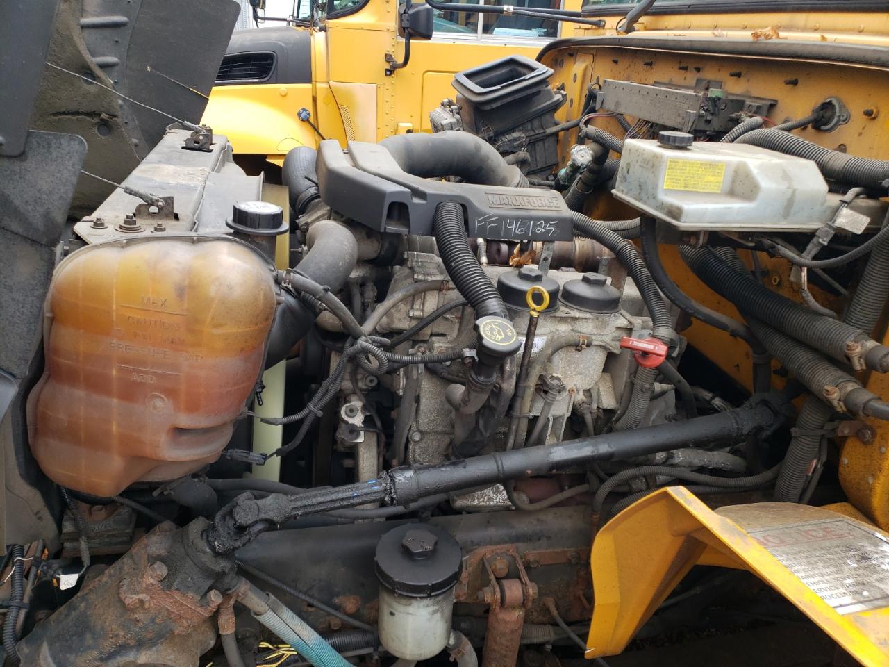 2013 IC CORPORATION CE SERIES