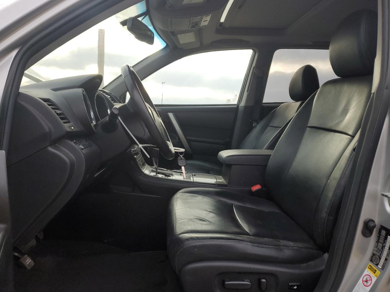 2011 TOYOTA HIGHLANDER