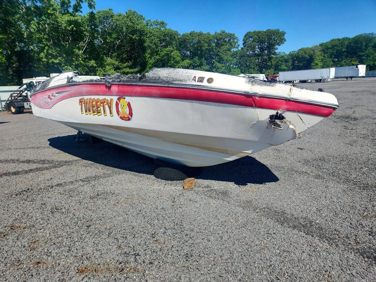 2004 RINKER BOAT