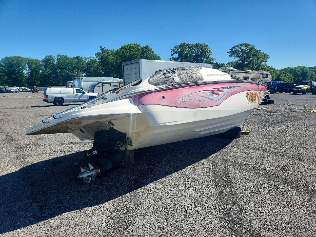 2004 RINKER BOAT