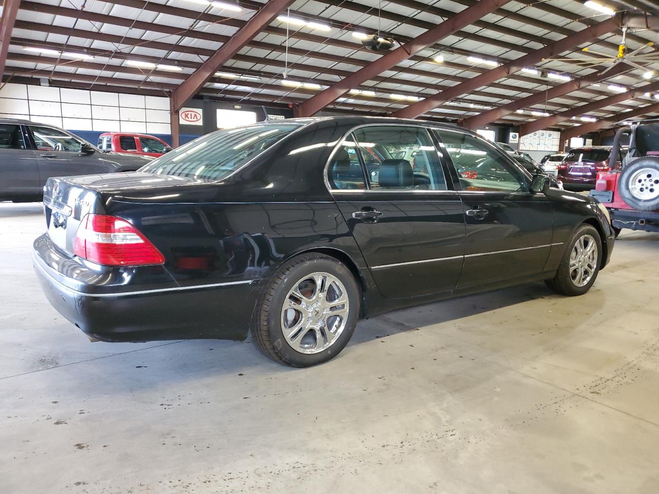 2005 LEXUS LS430