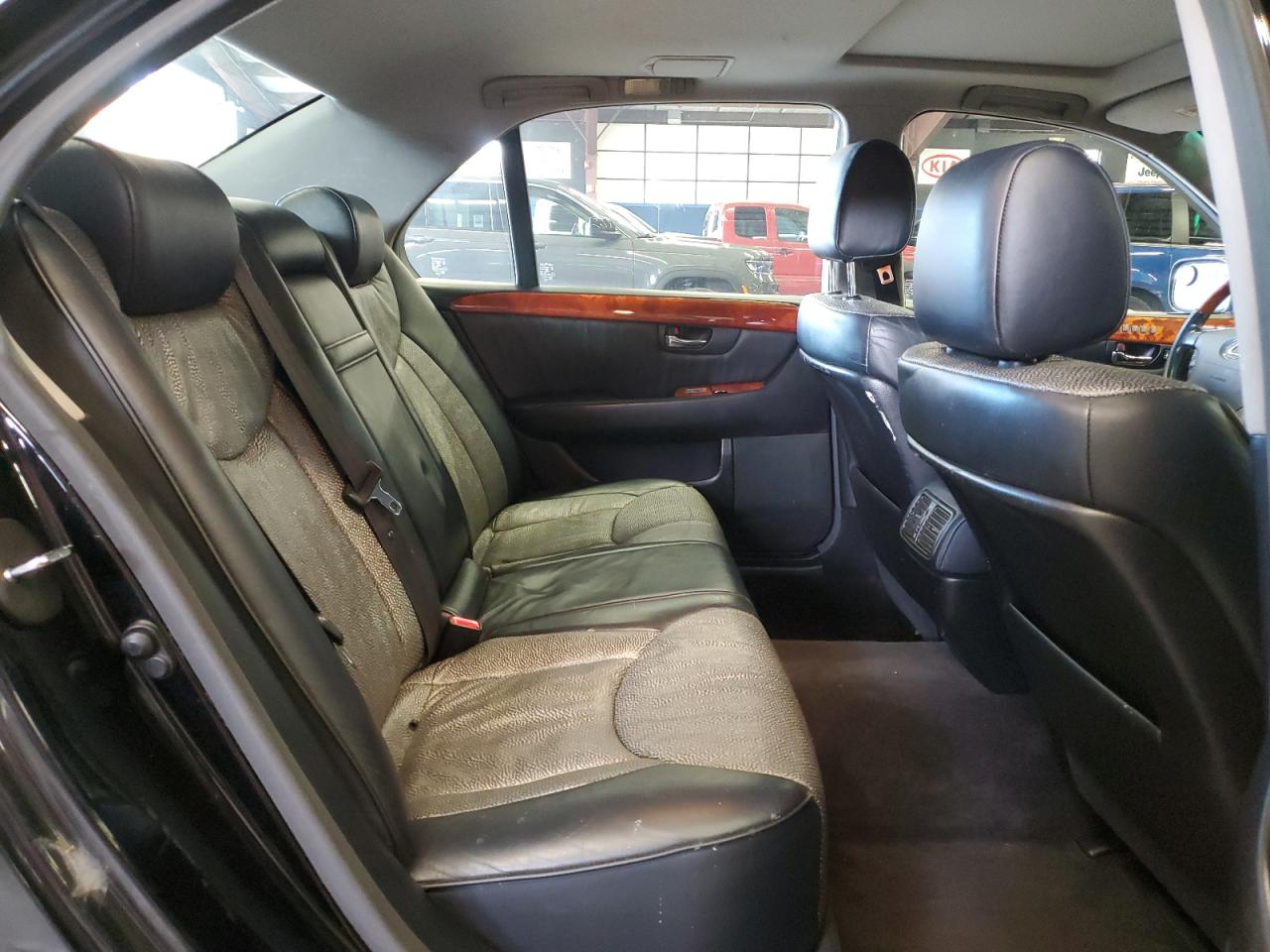 2005 LEXUS LS430