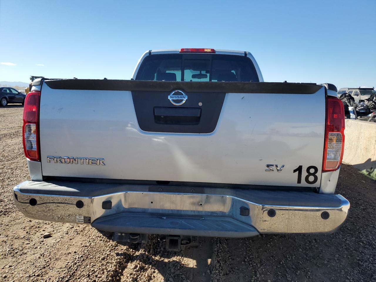 2017 NISSAN FRONTIER