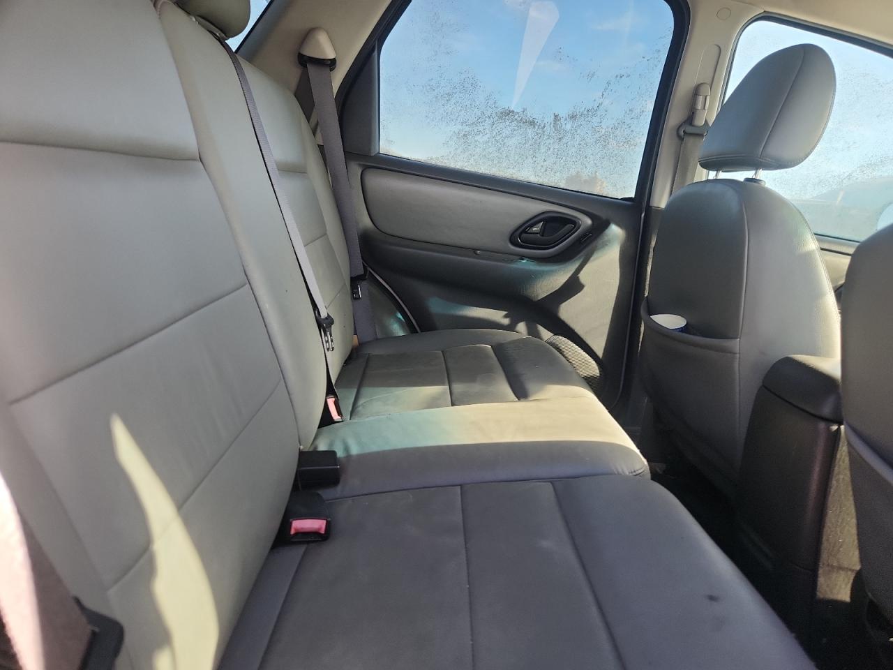2006 FORD ESCAPE