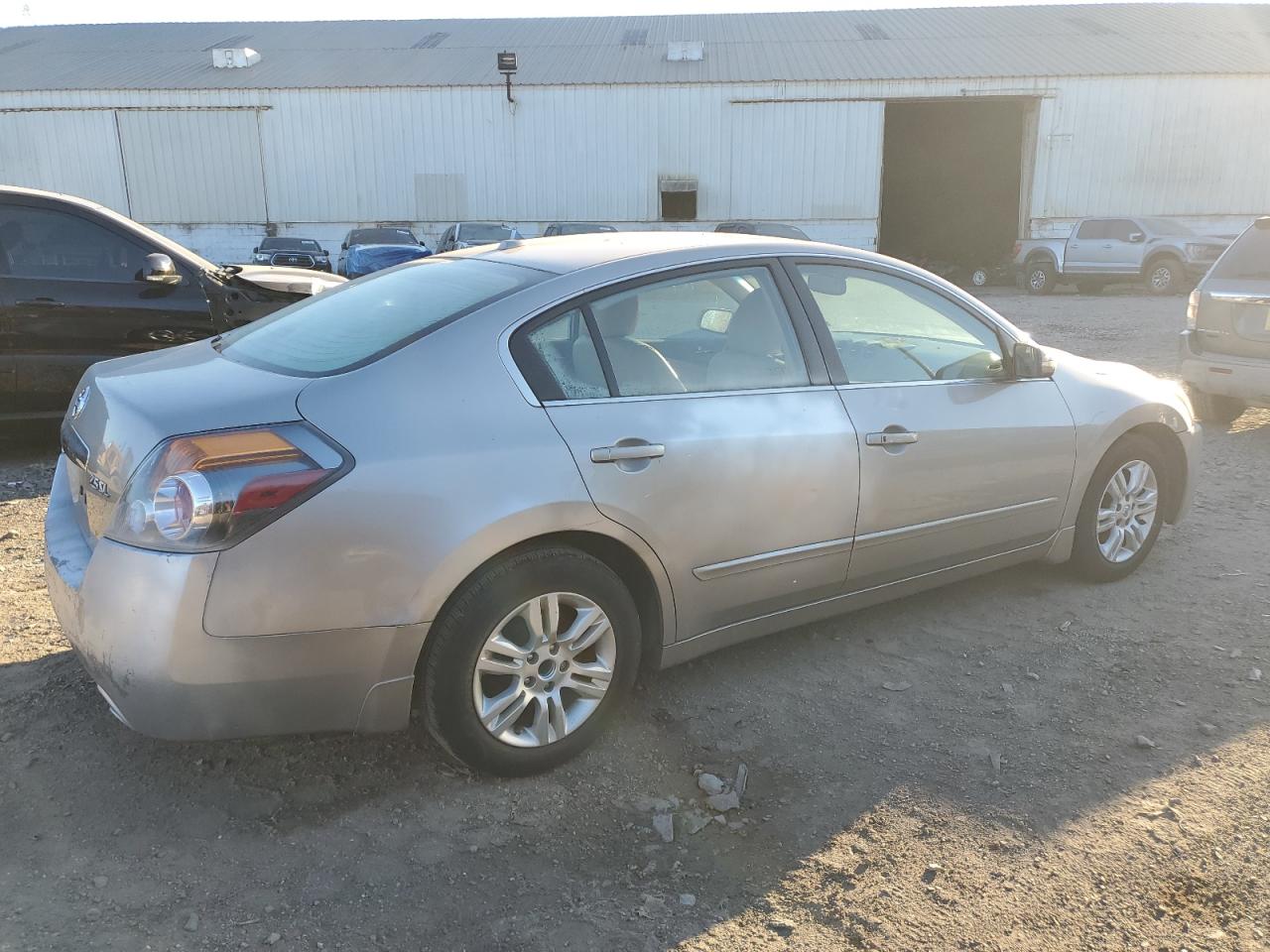 2012 NISSAN ALTIMA