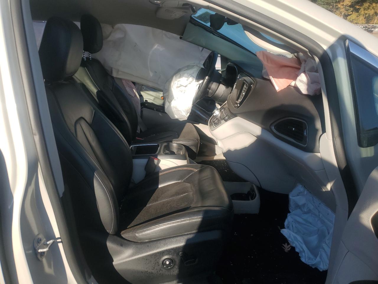 2017 CHRYSLER PACIFICA