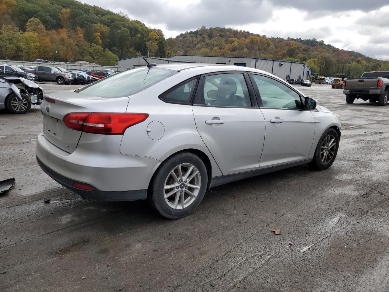 2016 FORD FOCUS