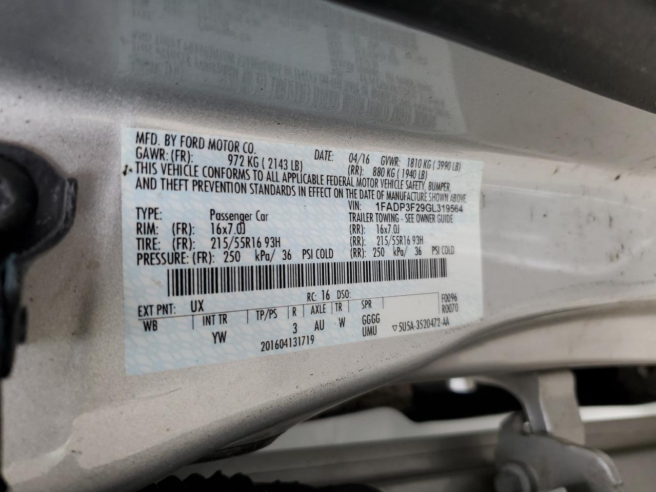 2016 FORD FOCUS