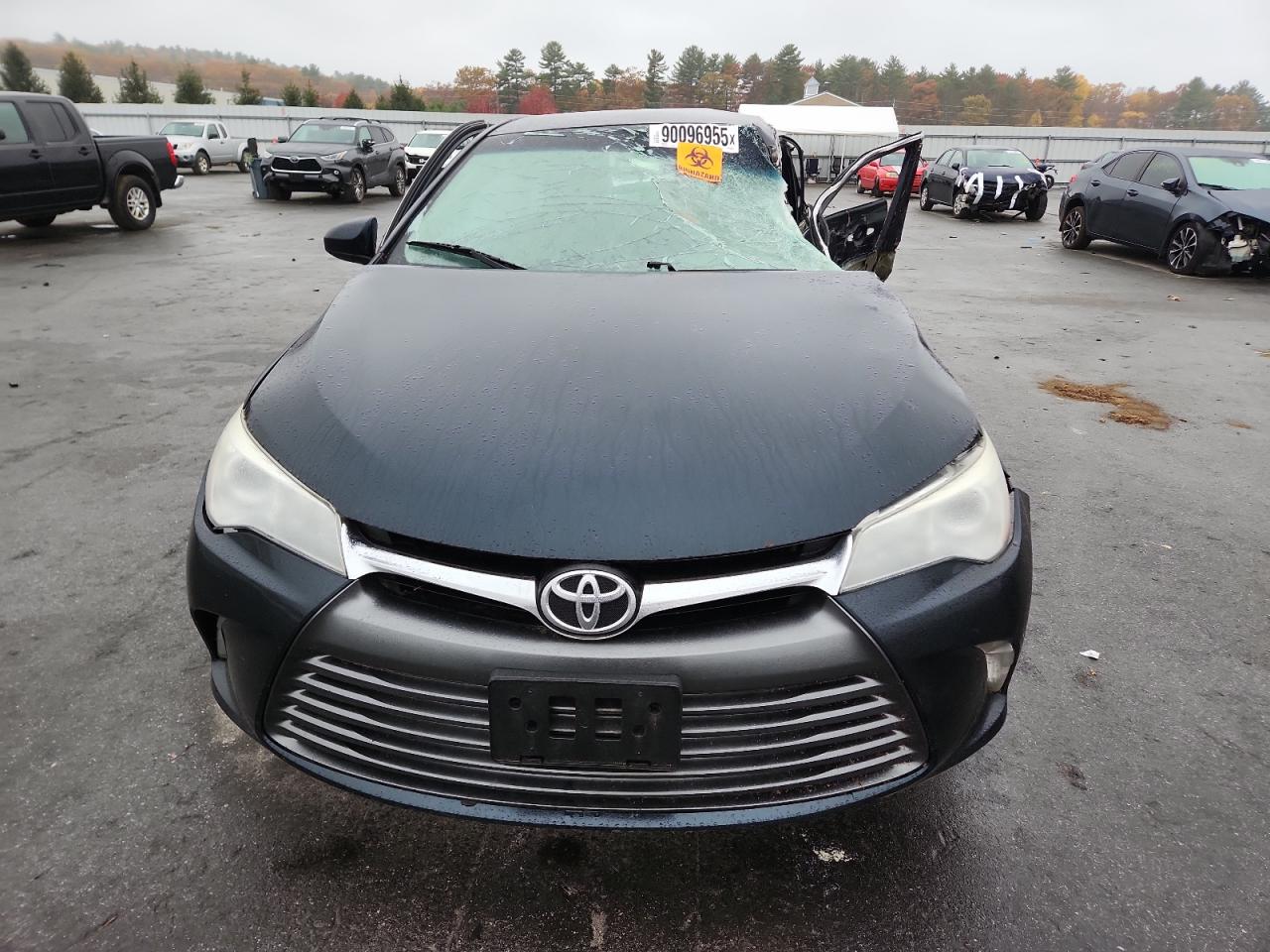 2015 TOYOTA CAMRY