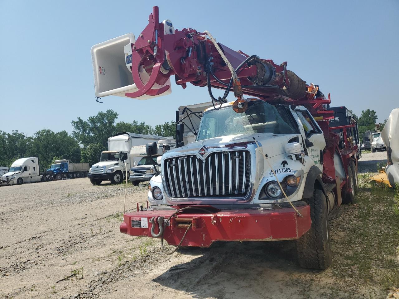 2023 INTERNATIONAL HV607