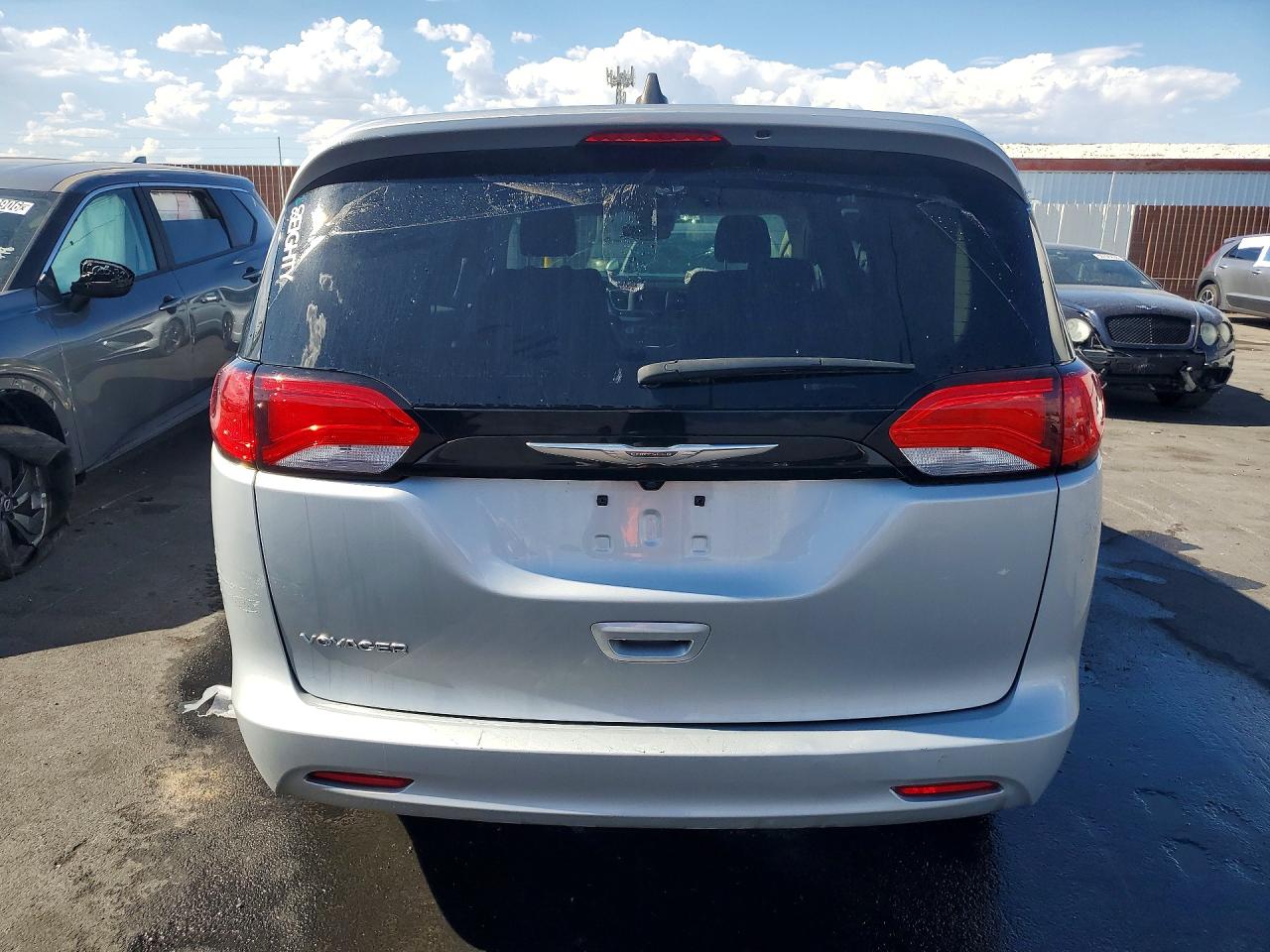 2023 CHRYSLER MINIVAN