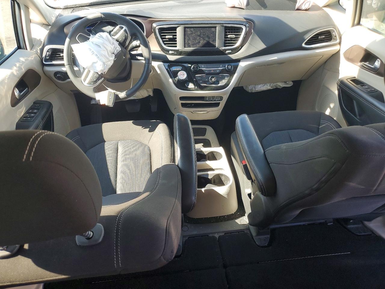 2023 CHRYSLER MINIVAN