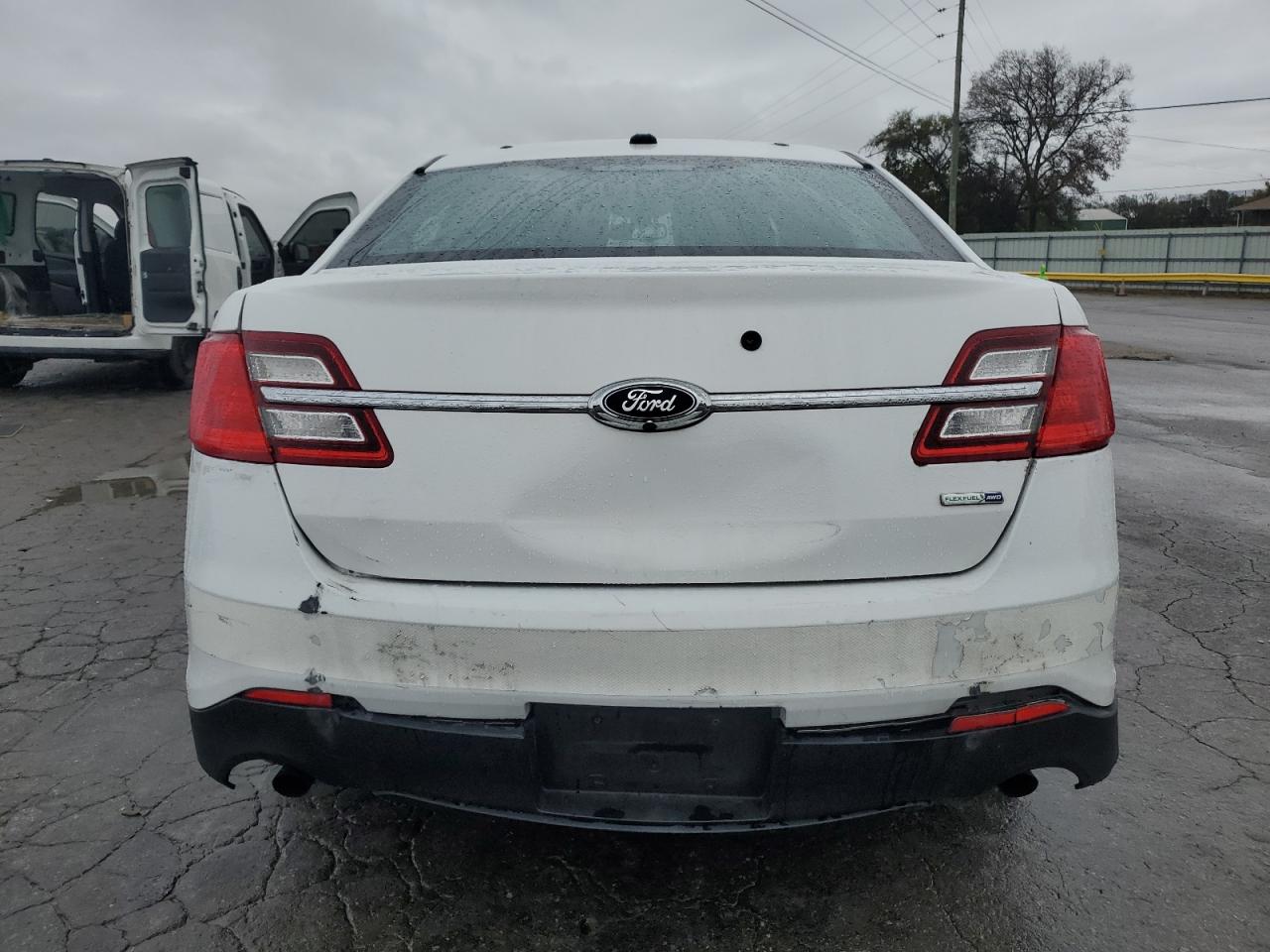 2016 FORD TAURUS
