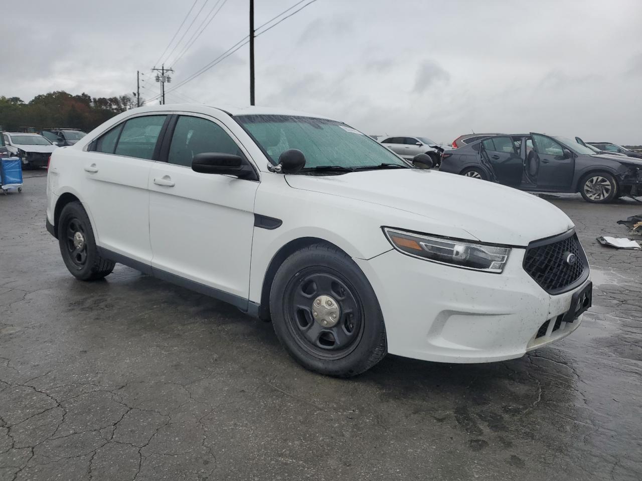 2016 FORD TAURUS