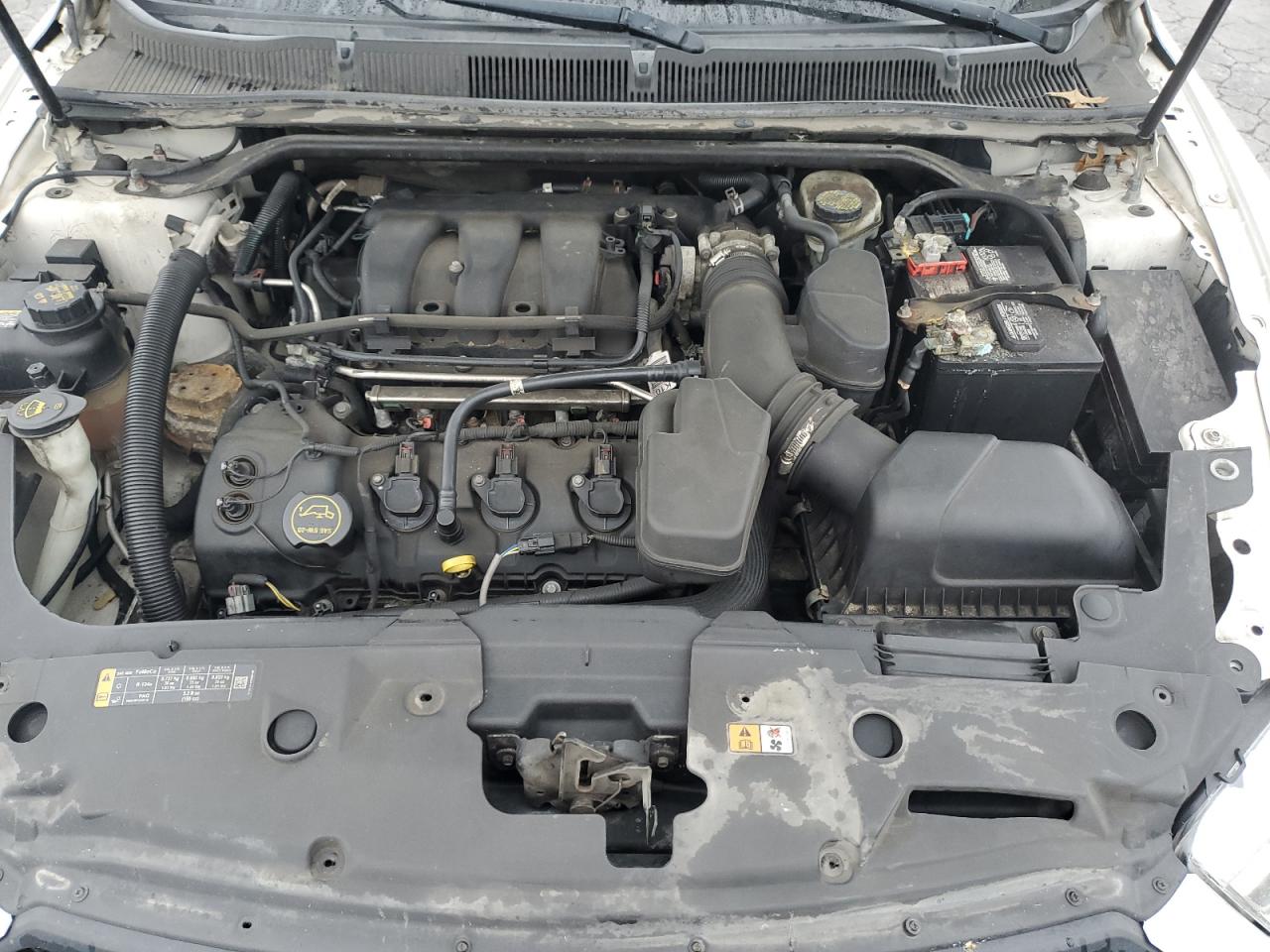 2016 FORD TAURUS