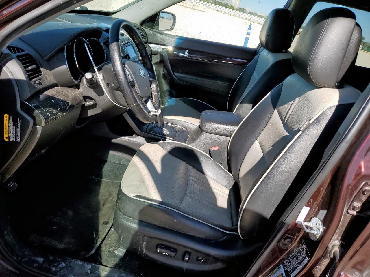 2013 KIA SORENTO