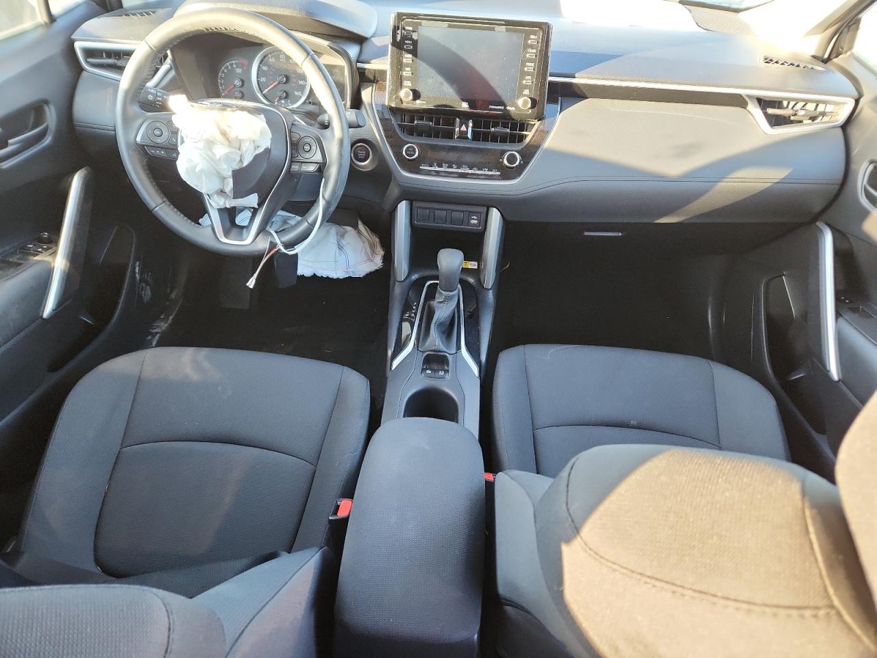 2022 TOYOTA COROLLA CR