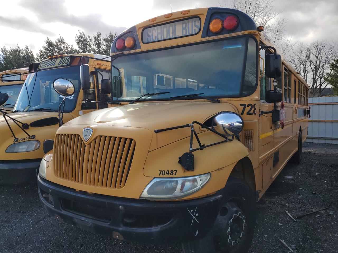 2011 IC CORPORATION CE SERIES