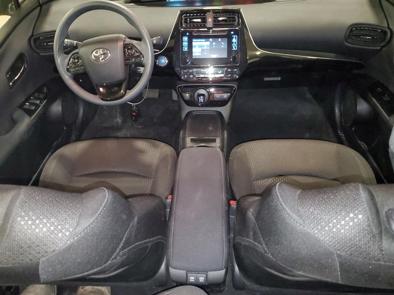 2019 TOYOTA PRIUS