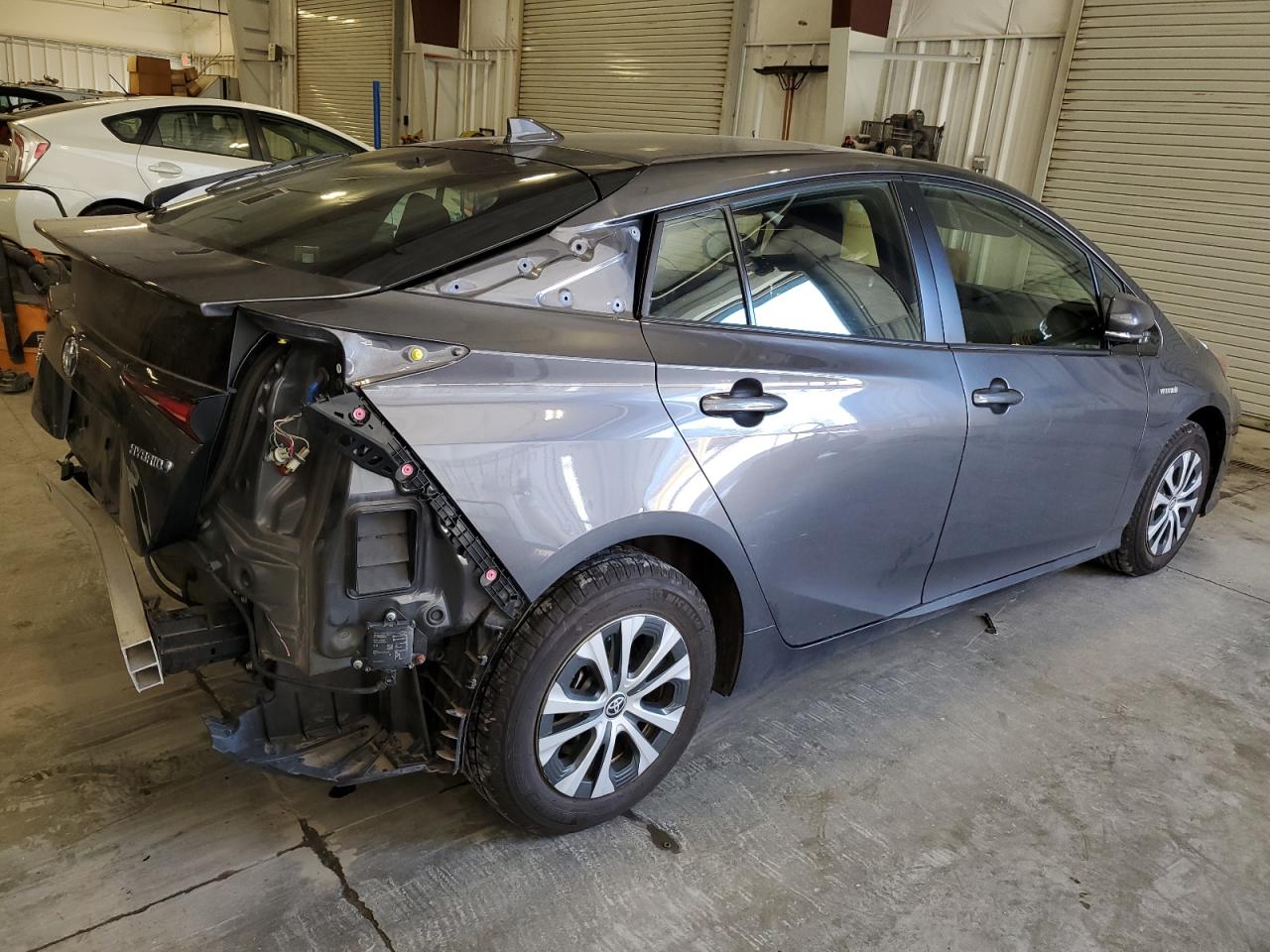 2019 TOYOTA PRIUS