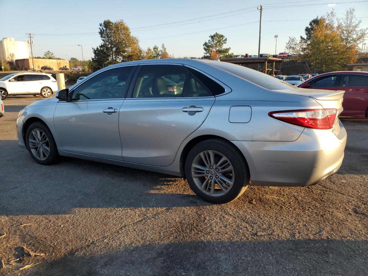 2016 TOYOTA CAMRY