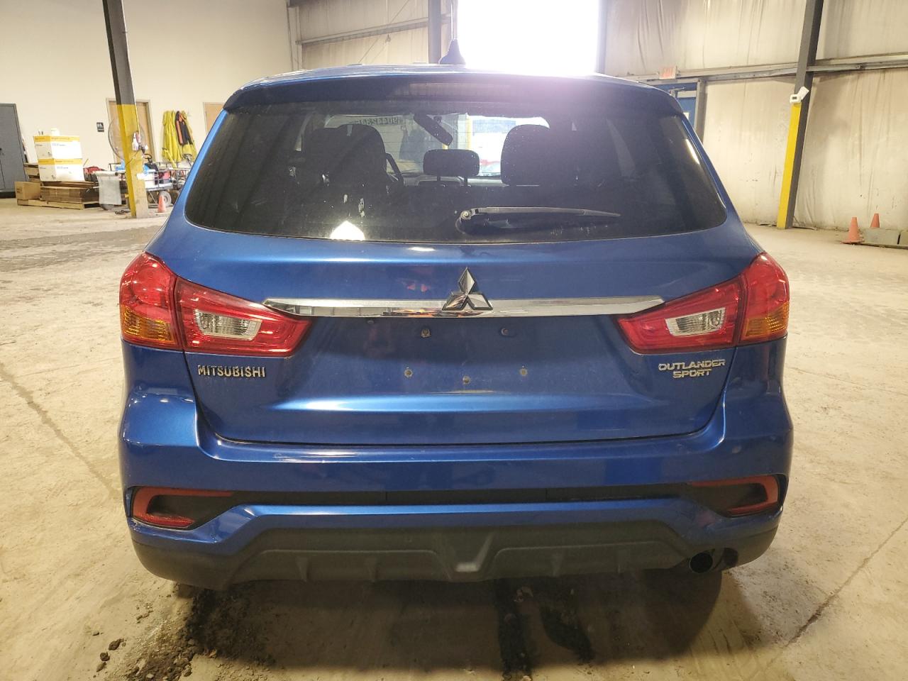 2018 MITSUBISHI OUTLANDER