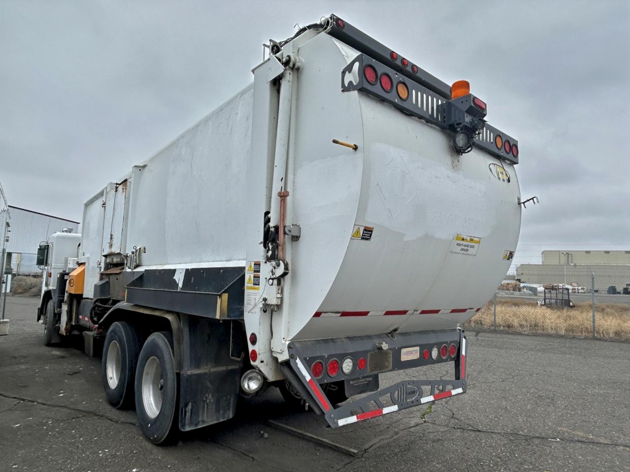 2009 PETERBILT ALL OTHER