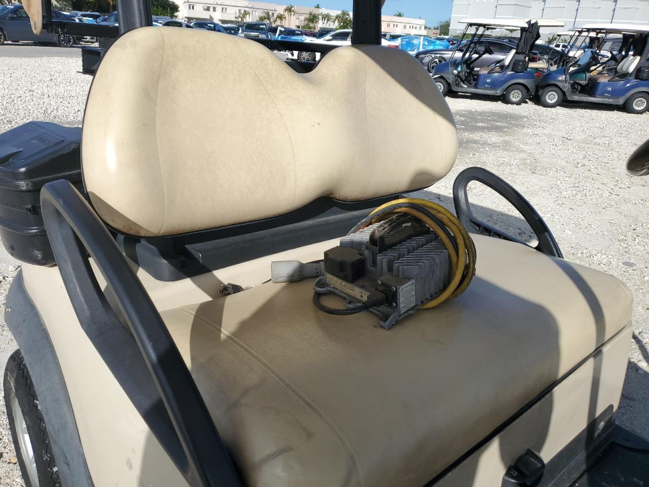 2015 CLUB CAR GOLF CART