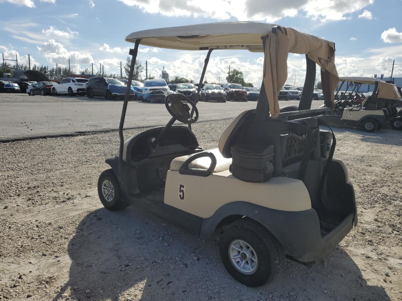 2015 CLUB CAR GOLF CART