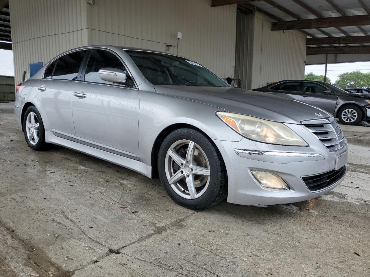 2012 HYUNDAI GENESIS