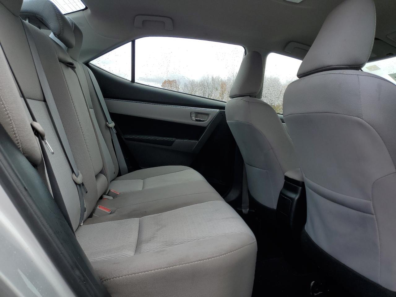 2016 TOYOTA COROLLA