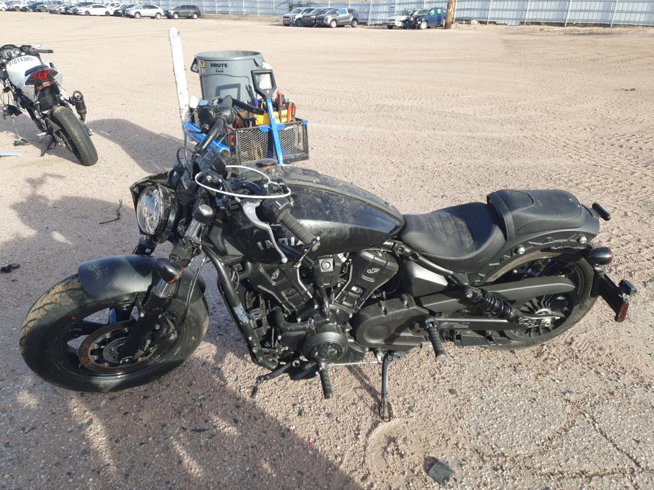 2025 INDIAN MOTORCYCLE CO. MOTORCYCLE