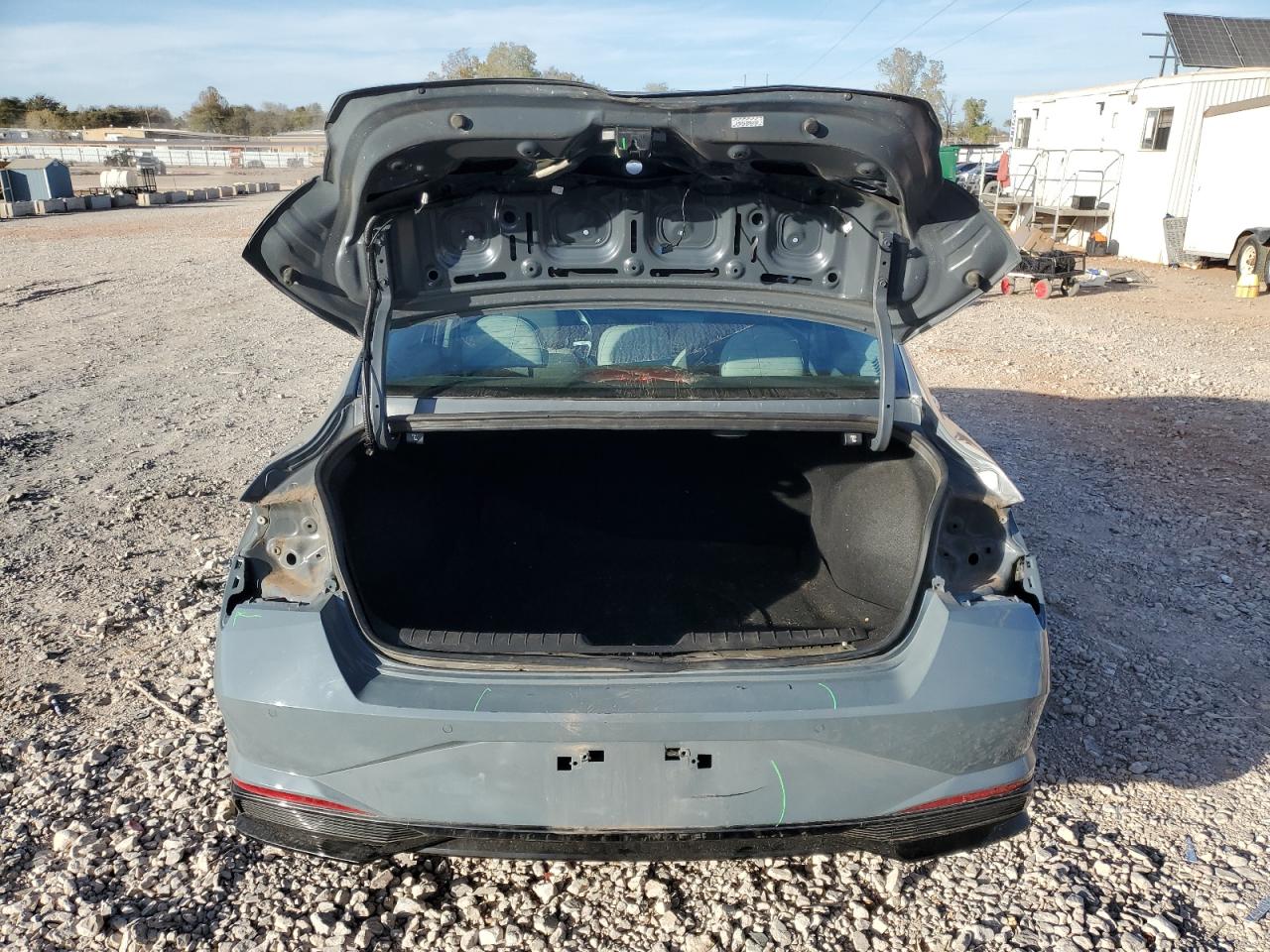 2022 HYUNDAI ELANTRA