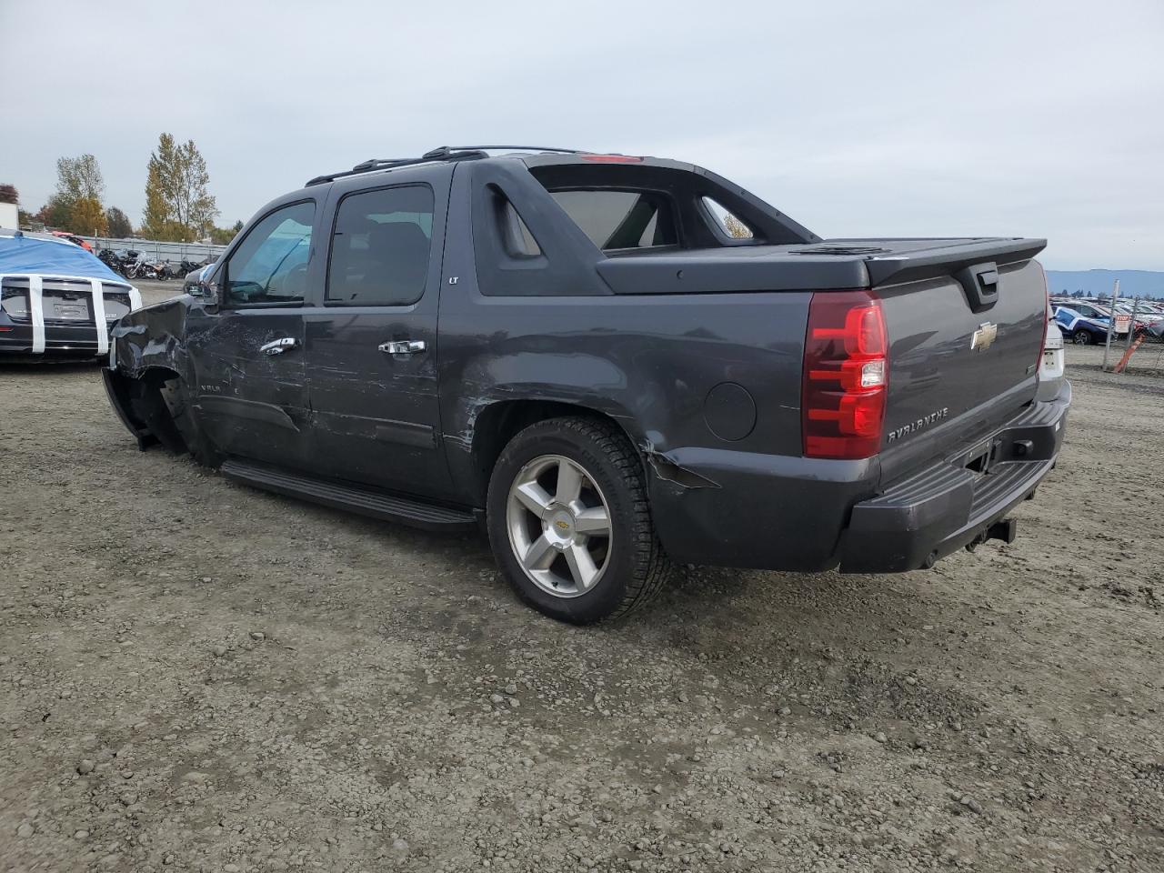 2011 CHEVROLET AVALANCHE
