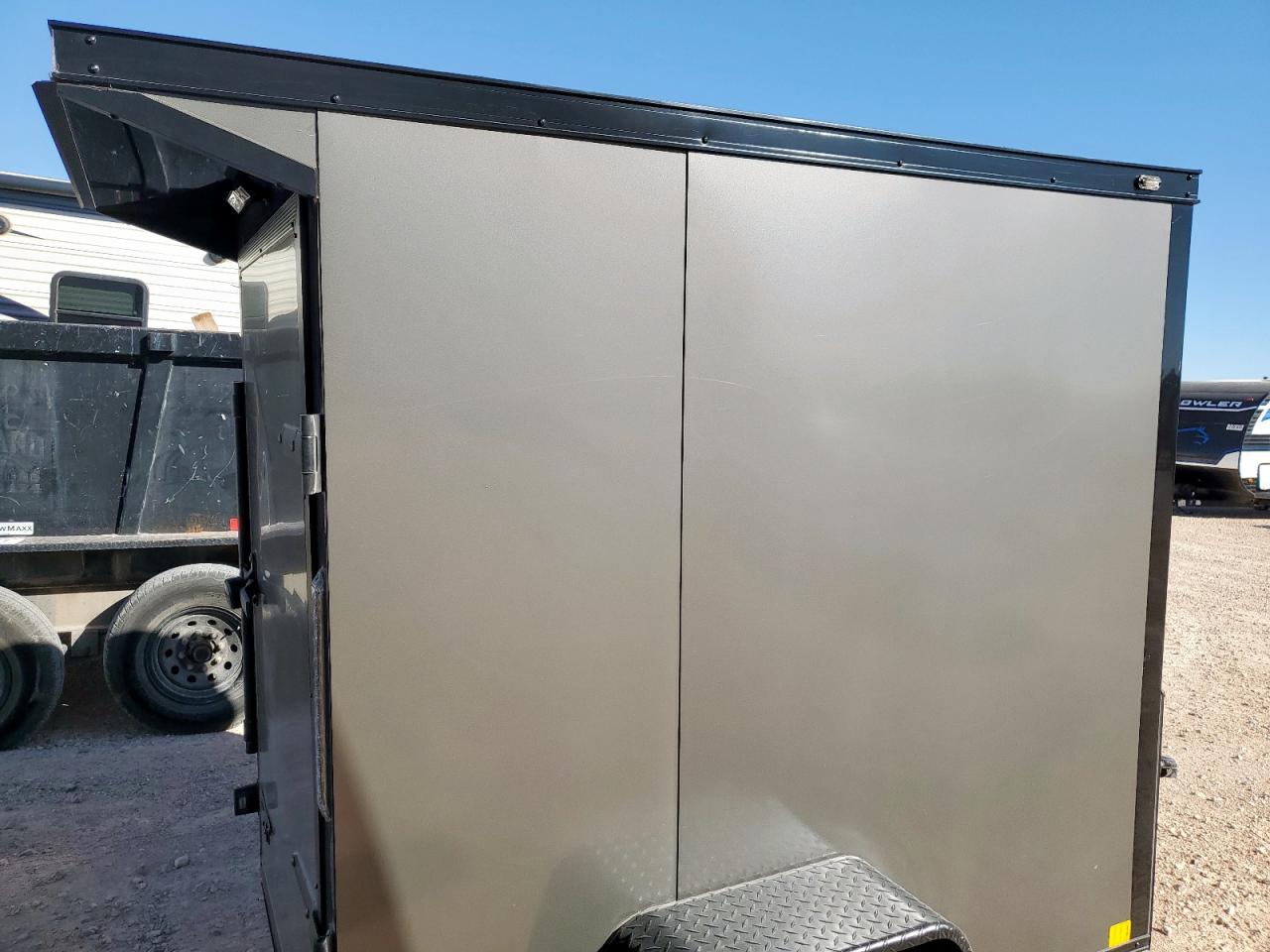 2025 H&S TRAILERS UNKNOWN