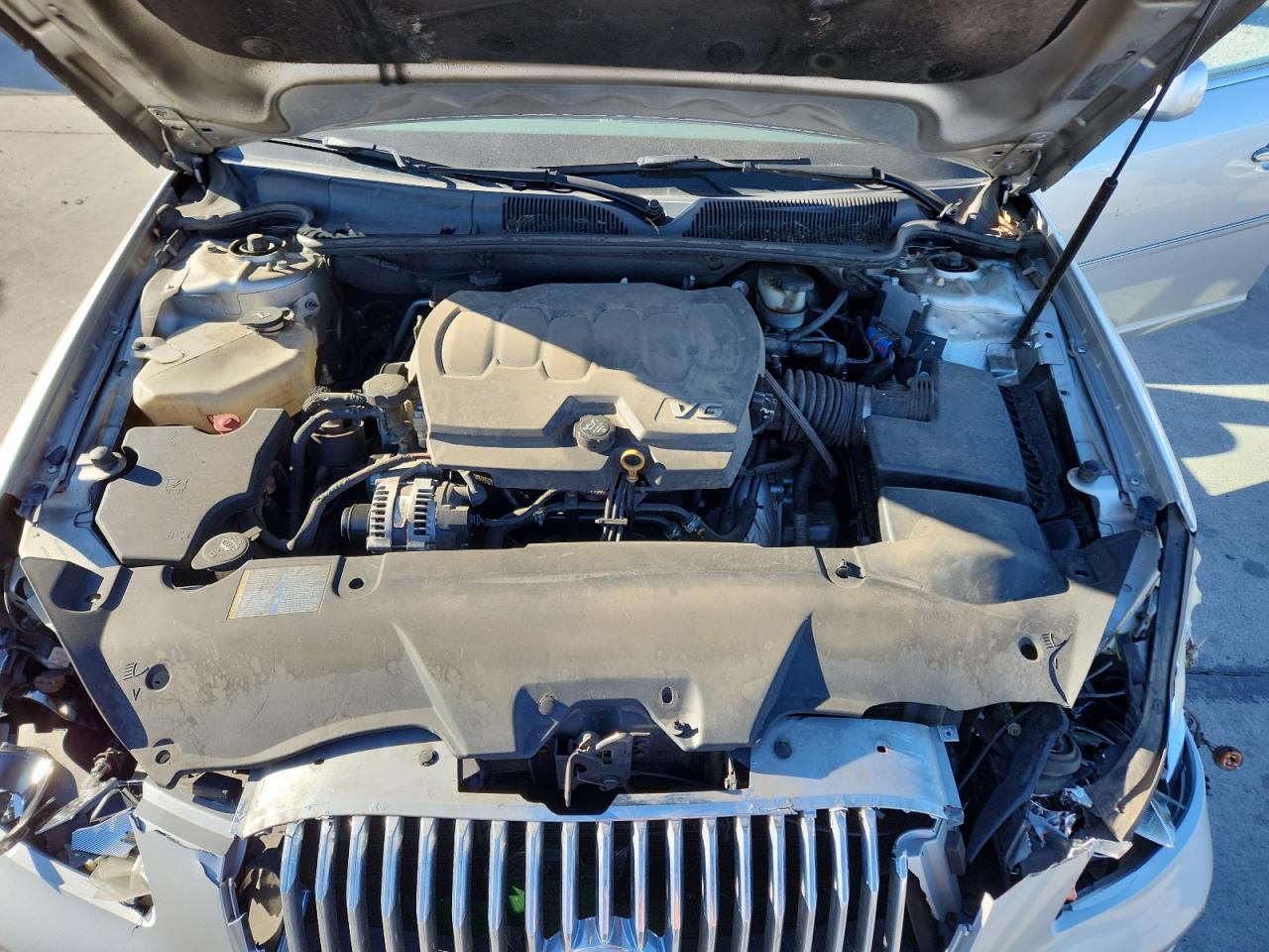 2010 BUICK LUCERNE