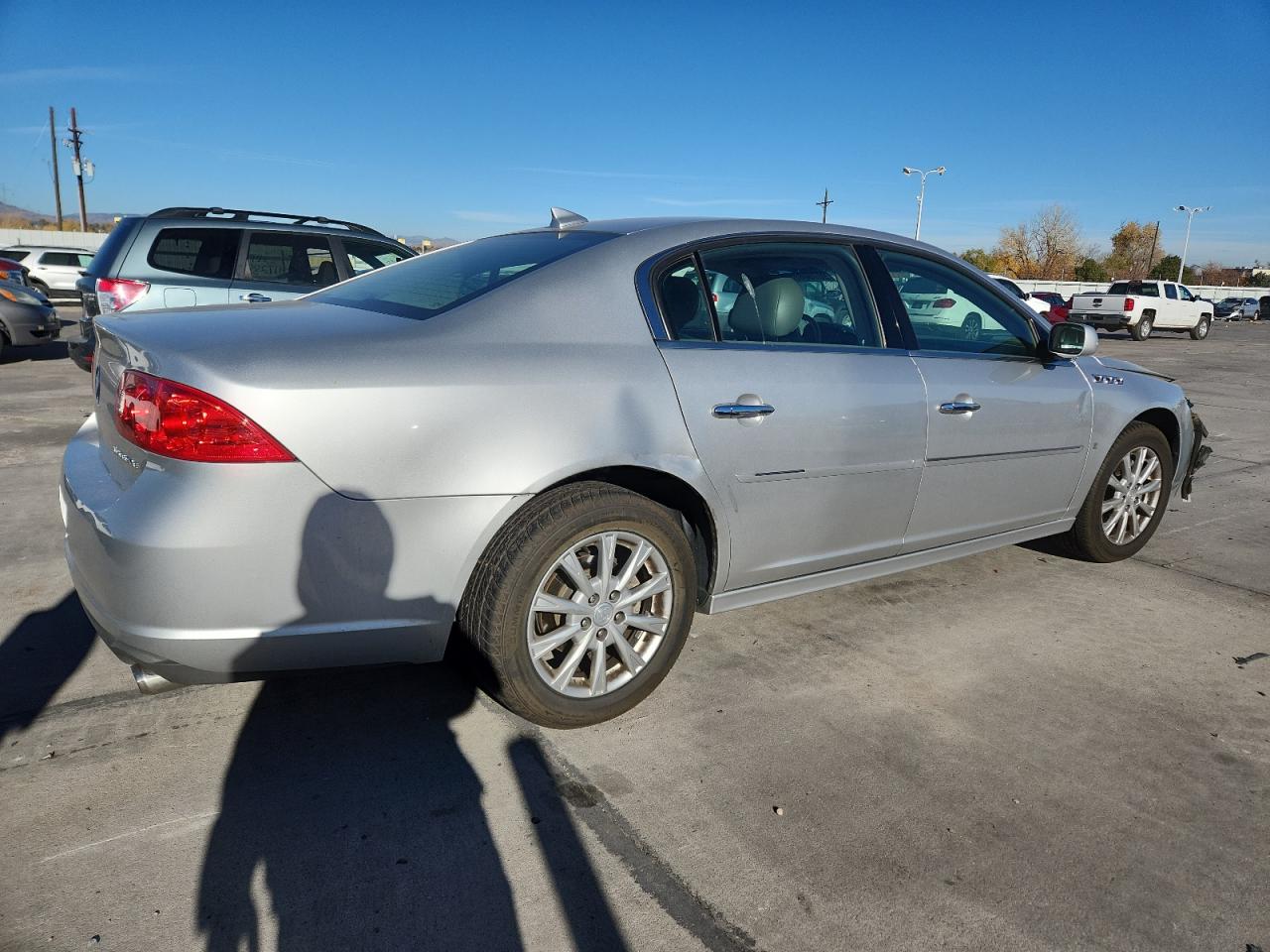 2010 BUICK LUCERNE