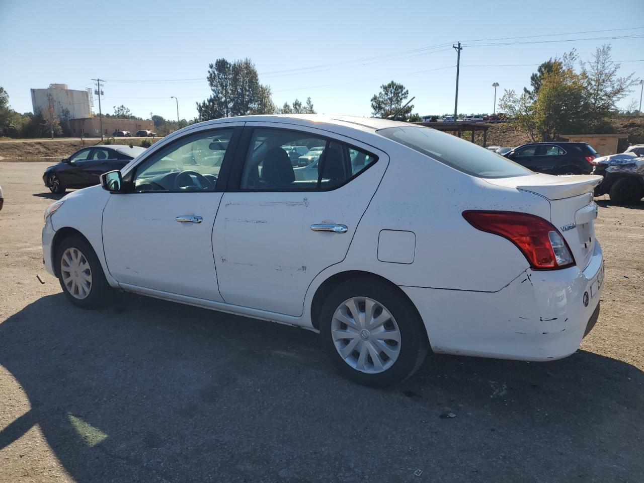 2018 NISSAN VERSA