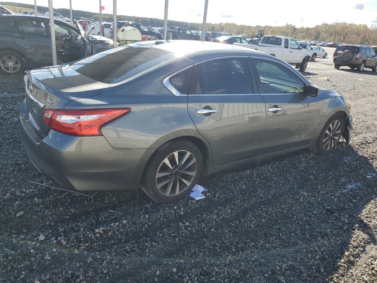 2017 NISSAN ALTIMA