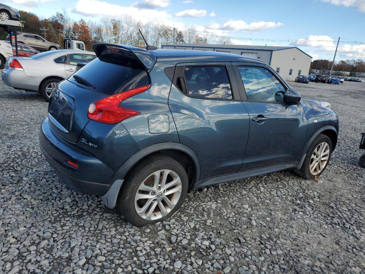 2011 NISSAN JUKE
