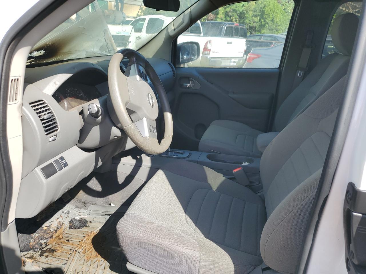2020 NISSAN FRONTIER