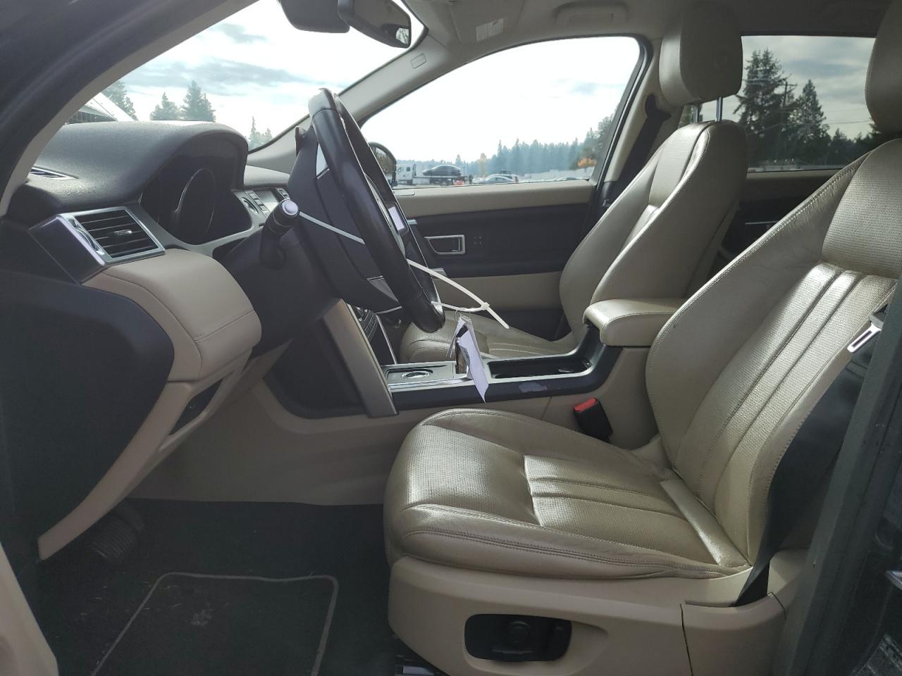 2015 LAND ROVER DISCOVERY