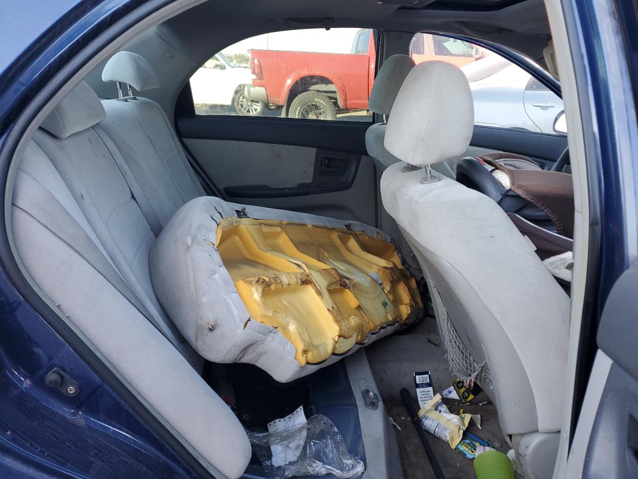 2004 KIA SPECTRA