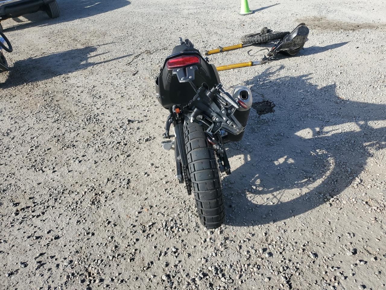 2025 YAMAHA XTZ690